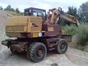 Case 688 kotrógép bontás