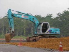 Kobelco SK200 kotrógép bontott alkatrészek – Kobelco SK200 pótalkatrészek