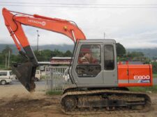 Hitachi EX100 alkatrészek Târgu Mureșből