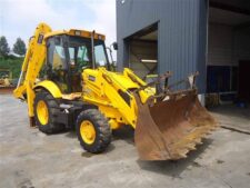 JCB 3CX buldózer-rakodó bontásra