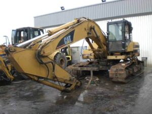 Caterpillar 322bl kotrógép bontott alkatrészek 1999-ből – elérhető alkatrészek és kiegészítők