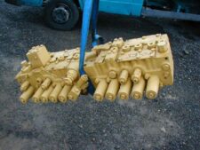Caterpillar 330 CLN hidraulikus elosztó