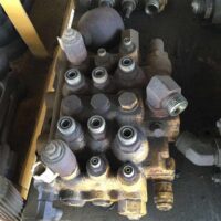Használt Caterpillar hidraulikus elosztó