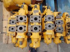 Liebherr 912 LI hidraulikus elosztó