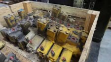 Hidraulikus elosztó Caterpillar 215 kotrógéphez