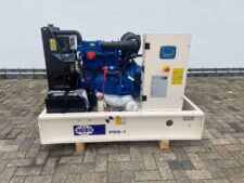 FG Wilson P22-1 22 KVA generátor Perkins 404A-22G motorral, új, 2021-es évjárat
