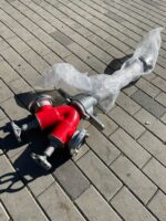 B típusú, dupla könyökös, hordozható tűzcsap tömlővel