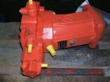 Használt, felújított Komatsu hidromotor