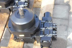 Hidromotor hátsó végáttétel kézi eder r815-hoz