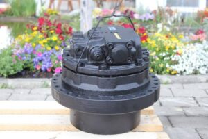 Végáttétel case ck28 és ck36 minikotrókhoz