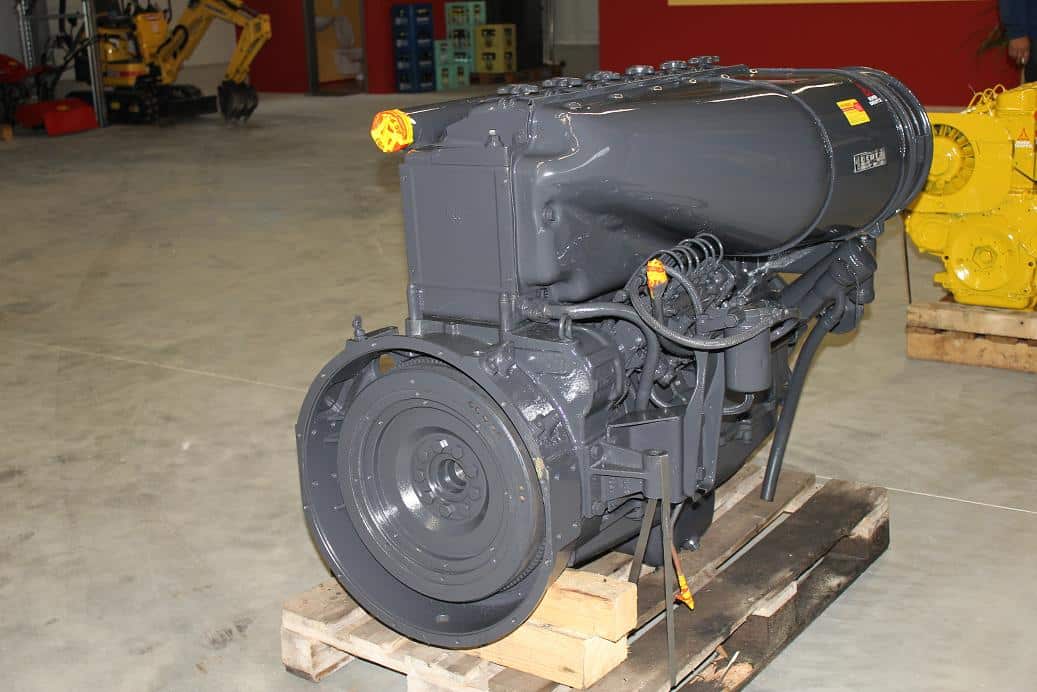 Motor Deutz F6L514 felújított