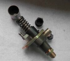 Yanmar 4TNV98T motor befecskendező szelep
