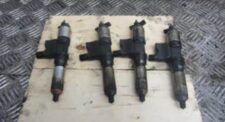 Használt Isuzu 4HK1 befecskendezők – 4 darabos készlet