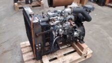 Isuzu 4JG1 motor használt – Ipari alkatrészek és gépek