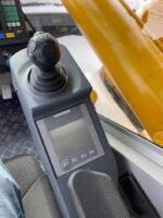 Joystick kijelzővel Liebherr daruhoz