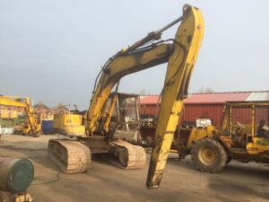 Jcb js150 kotrógép bontott alkatrészek