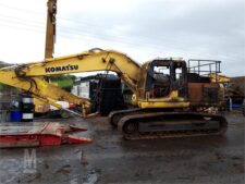 Komatsu PC210-8 kotrógép bontott alkatrészek – elérhető pótalkatrészek
