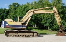 Komatsu PC210LC-3 kotrógép bontás