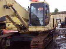 Komatsu PC340NLC-6 kotrógép alkatrész szétbontás