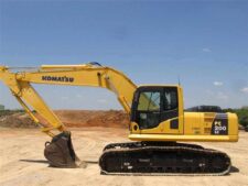 Komatsu PC200 LC – Alkatrészek bontásból