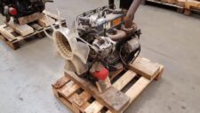 Kubota V1305 motor, használt, jó állapotban