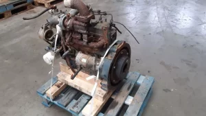 Használt kubota v1505-t ipari motor raklapon