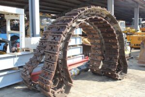 Lánctalp kotrógéphez liebherr r 932 litronic