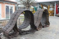 Teljes görgőlánc talpakkal nehézgépekhez