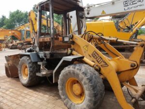 Liebherr 507 bontott alkatrészek – építőipari gép alkatrészek