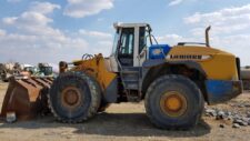 Liebherr L564 homlokrakodó alkatrészek és kiegészítők