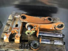 Liebherr 904 karcsatlakozó – Használt munkagép alkatrész