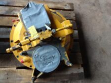 Liebherr R944 szivattyú reduktor, SN 552-8745, 1032-654