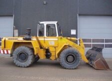 Liebherr L 541 gépbontás, alkatrészek