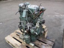 Mercedes OM 314 motor használt, palettán