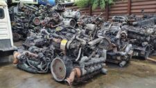 Mercedes OM447, OM 447 LA motorok raktáron