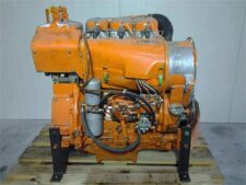 Deutz F3L912 3 hengeres motor