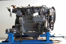 Deutz BF4M1013 motor 4 hengeres, turbós