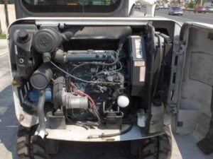 Motor bobcat 331 kompakt kotrógéphez