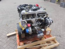 CAT C4.4 dízelmotor, 4 henger, 2014