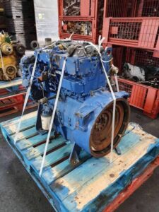 Diesel motor 3054c caterpillar 428c-hoz – felújított