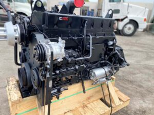 Cummins m11-330e felújított motor