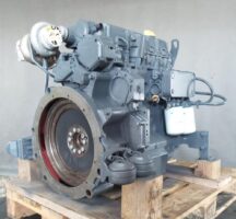 Deutz BF4M2012E felújított motor