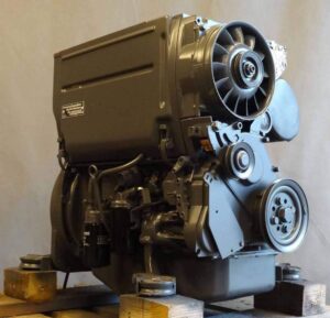Deutz f4l1011 használt motor – 12 kw