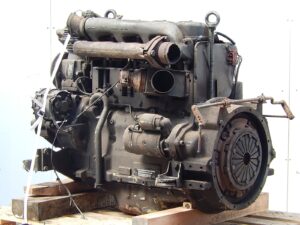 Deutz f4l912 4 hengeres használt motor