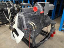 Isuzu 6SD1 motor New Holland kotrógéphez – Új