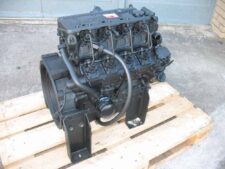 Isuzu felújított motor 4 dugattyúval