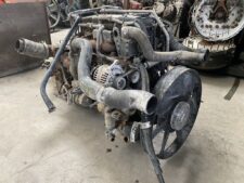 Iveco Tector F4AE3481B 180LE motor 2008