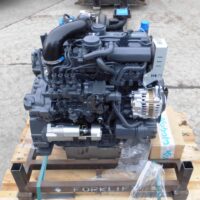 Kubota V3307 motor – dízel, 4 henger, 74,3 LE