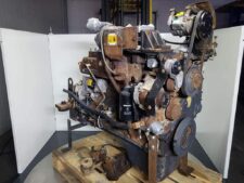 Komatsu SAA60102E-2 motor Komatsu WA320-5H homlokrakodóhoz