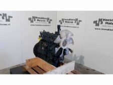 Kubota V1405 1,4L dízelmotor, 4 hengeres